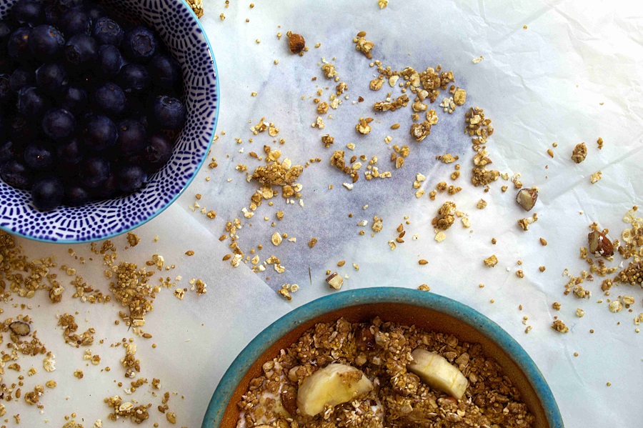 Peanut Butter & Honey Granola | Homemade Granola